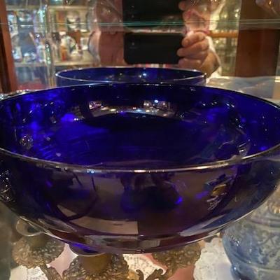 Rare ribbed cobalt blue serving bowl