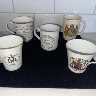 Queen Elizabeth mugs: Lot of 5