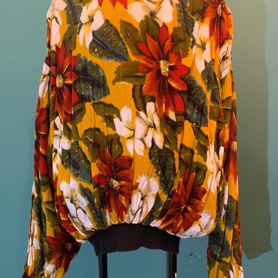 Holiday Glamour: Vintage Beaded Poinsettia Print Jacket with Stylish Gathered Waist - Size M