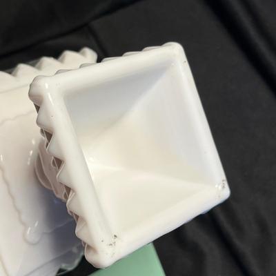Westmoreland Wedding box Painted