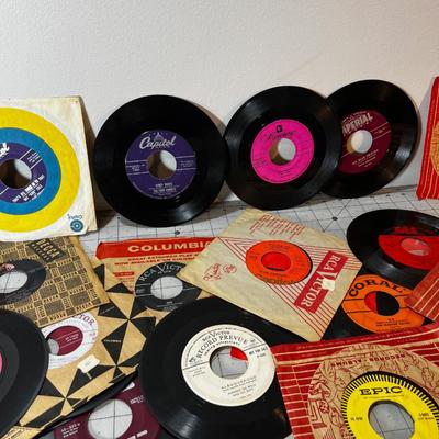 Collection of 45 Records - Rock from the 50's Bo Diddley, Penguins, Bill Hailey, Elvis etc. 