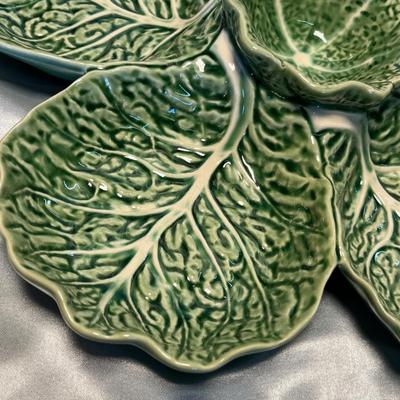 Bordallo Portugal Lettuce/ Cabbage leaf serving bowls