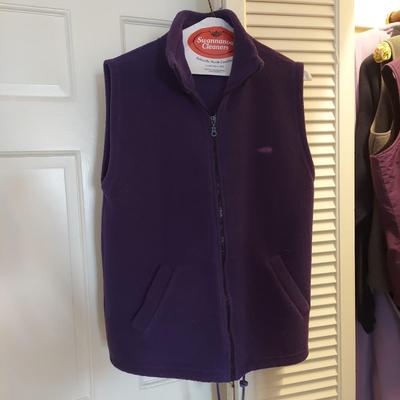 Ladies Size Large L.L. Bean, Patagonia, Simms Fleece, Flannel and More Outerwear (UB3-BBL)
