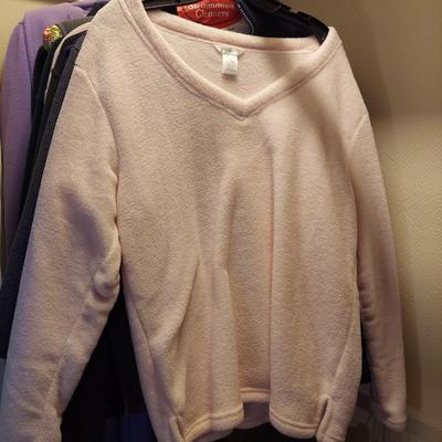 Ladies Size Large L.L. Bean, Patagonia, Simms Fleece, Flannel and More Outerwear (UB3-BBL)