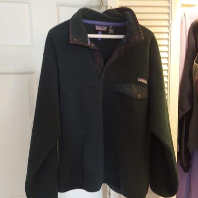 Ladies Size Large L.L. Bean, Patagonia, Simms Fleece, Flannel and More Outerwear (UB3-BBL)