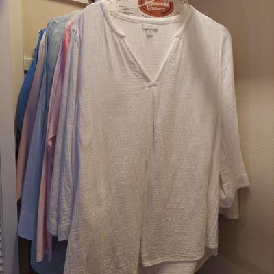 Ladies Medium  to Large Linen and Cotton Tops by J. Jill, Talbots, Ralph Lauren and more (UB3-BBL)