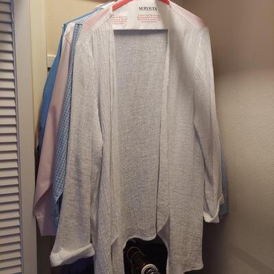Ladies Medium  to Large Linen and Cotton Tops by J. Jill, Talbots, Ralph Lauren and more (UB3-BBL)