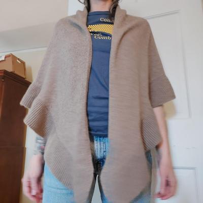 Cashmere Wraps and more (UB3-BBL)