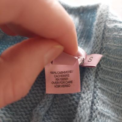 Cashmere Wraps and more (UB3-BBL)