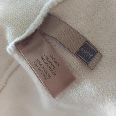 Cashmere Wraps and more (UB3-BBL)
