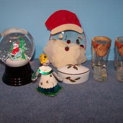 LOT 15 LOVELY VINTAGE CHRISTMAS - SNOW GLOBE, 2 CANDY CONTAINERS, LEFTON BOX