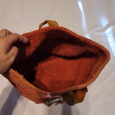Woven Purses and More (UB2-CE)