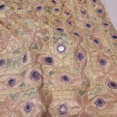 Woven Purses and More (UB2-CE)