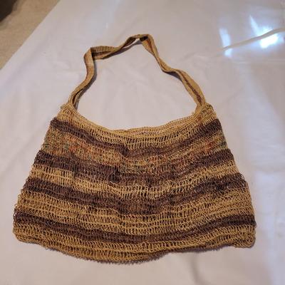 Woven Purses and More (UB2-CE)