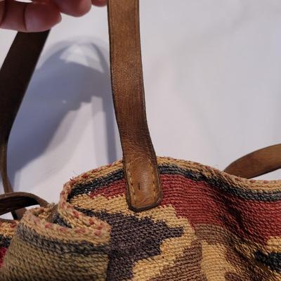 Woven Purses and More (UB2-CE)
