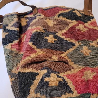 Woven Purses and More (UB2-CE)