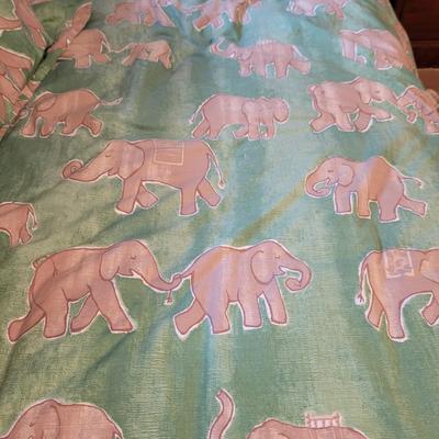 Safari Themed Bedding and Drapes (UB2-CE)