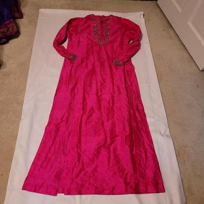 Indonesian and Latin American Clothing, Accessories and More (UB2-CE)