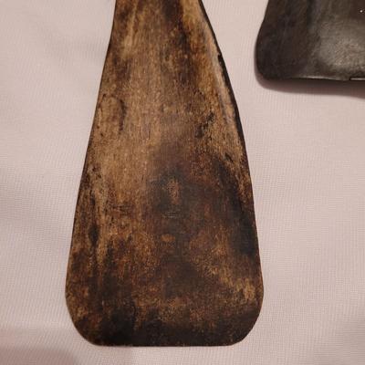Wooden Figure Sculptures (UB1-CE)