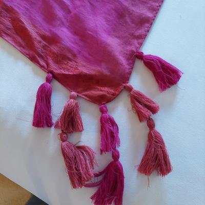 Cashmere, Silk and Cotton Scarves by Nomi, Eileen Fisher and more (UB3-BBL)