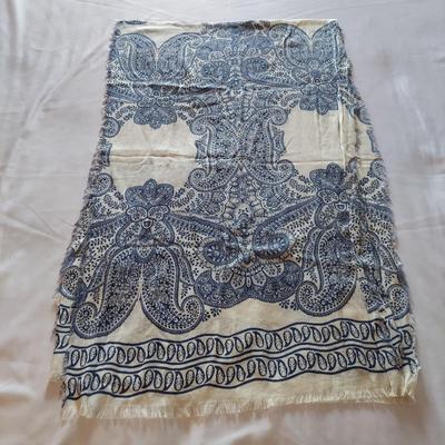 Cashmere, Silk and Cotton Scarves by Nomi, Eileen Fisher and more (UB3-BBL)