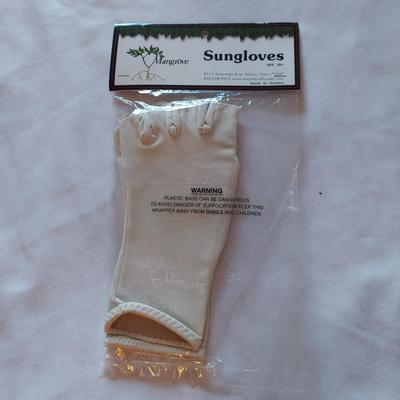 Vintage Leather Gloves (UB3-BBL)