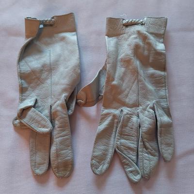 Vintage Leather Gloves (UB3-BBL)