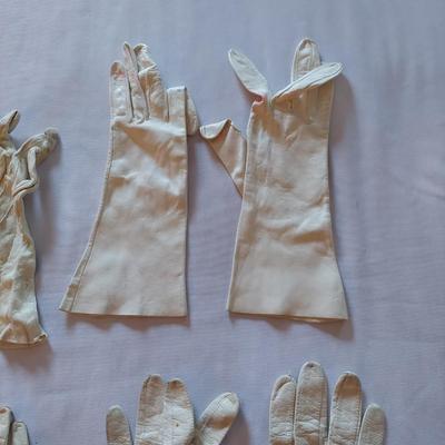Vintage Leather Gloves (UB3-BBL)