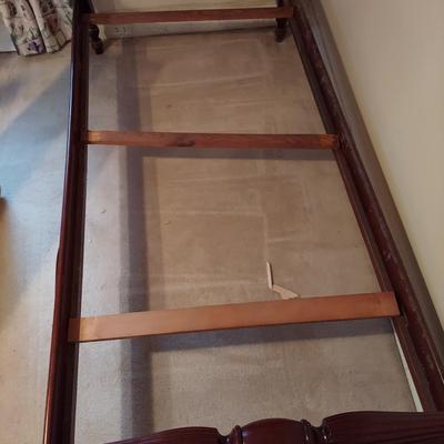 Two Twin Bed Frames (UB1-BBL)
