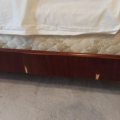Two Twin Bed Frames (UB1-BBL)