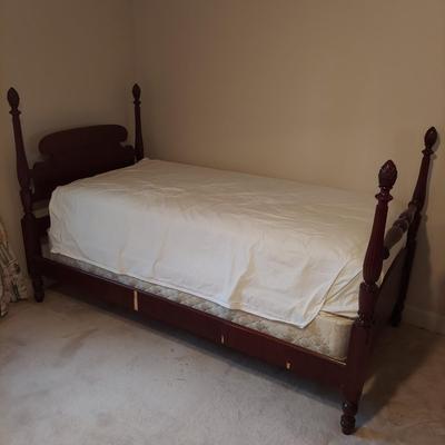 Two Twin Bed Frames (UB1-BBL)