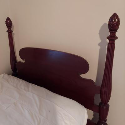 Two Twin Bed Frames (UB1-BBL)