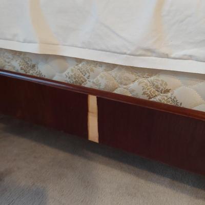 Two Twin Bed Frames (UB1-BBL)