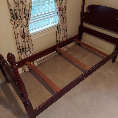 Two Twin Bed Frames (UB1-BBL)