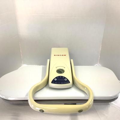 385 Singer Steam Iron Clothing Press