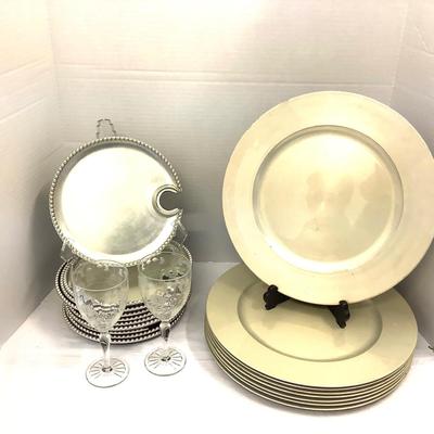 396 Lot of Wine Waiter Plates, with Two Etched Glass Stemware, 8 Plastic Champagne Chargers