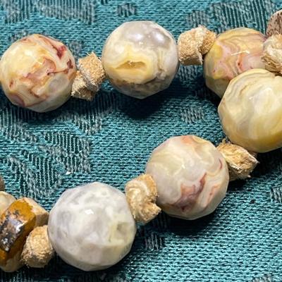 Stone Beads Necklace
