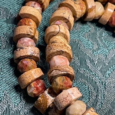 Stone Beads Necklace