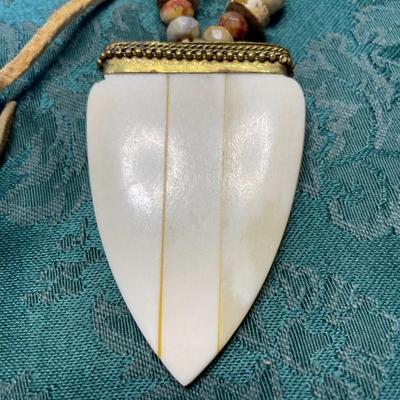 Stone Beads Necklace