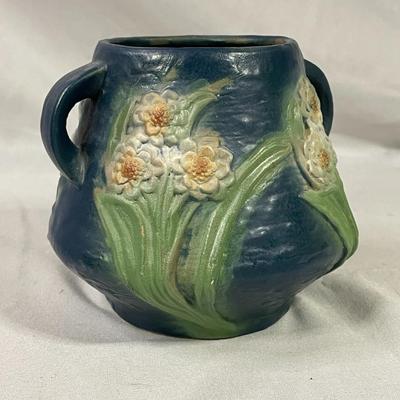 Roseville Double Handle Planter