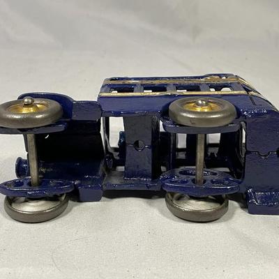 1940s Kenton Cast Iron Toy Bus