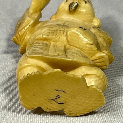 Early 1900s Carved Ivory Like Netsuke