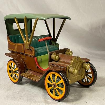 Modern Toys Japan Model T Toy Friction Car