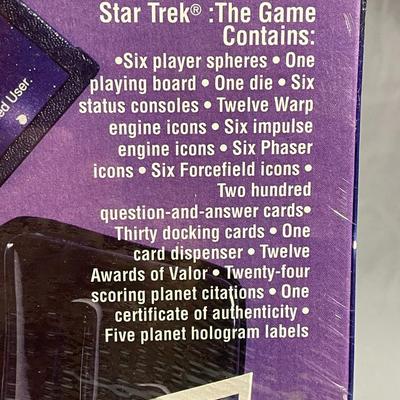 1992 Star Trek The Game - Strategic Game of Logic, Trivia and Chance
