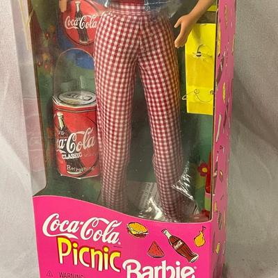 1997 Coca Cola Picnic Barbie - 19626