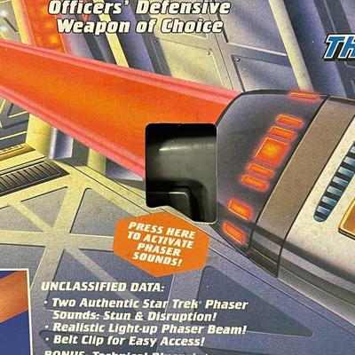 1994 Star Trek The Next Generation Type 1 Phaser