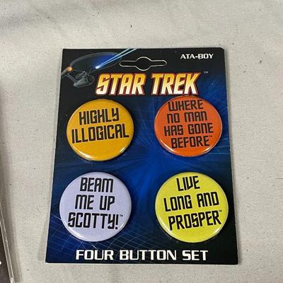 1999 Star Trek The Next Generation Calendar, and Sticker and Pins