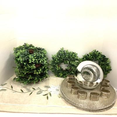 403 Holiday Runner by Chestnut Lane, Beaded Silver Placemats, Mini Wreaths, Silver Vase