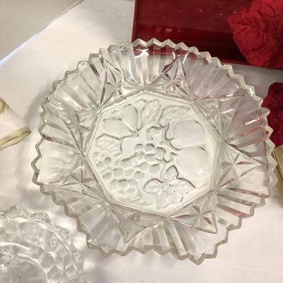 411 Red Tray with LED Votive Holder, Nutdishes, Punch Bowl with Cups