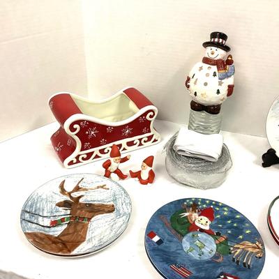 413 Snowman Serving Plates and Decor